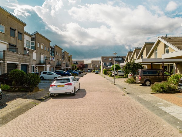 Medium property photo - Rosa Spierstraat 2, 3207 WR Spijkenisse